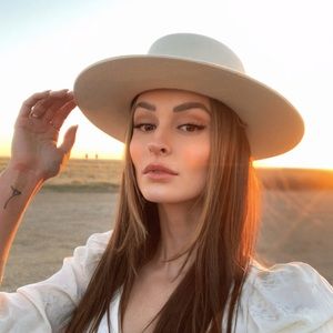 Meet your Posher, Mattlen